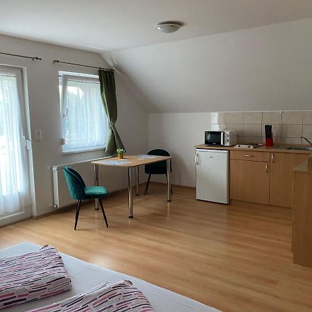 Bonita Apartmanhaz Lejlighed Zalakaros Eksteriør billede